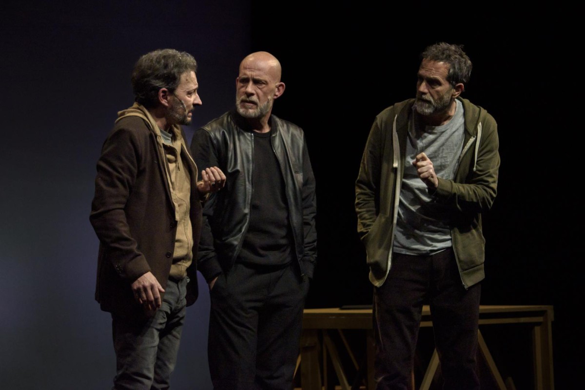 A teatro in bus…e viaggio gratis - L'onesto fantasma