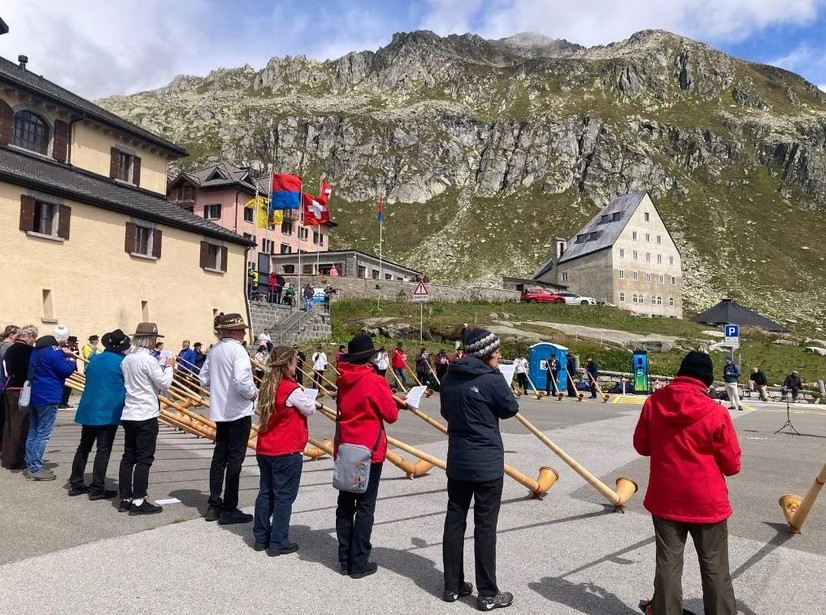 Raduno Nord Sud Corni delle Alpi - Passo San Gottardo